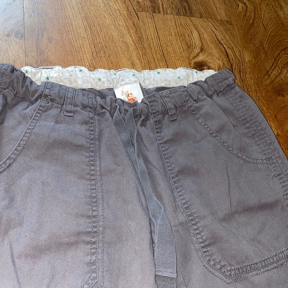 Charcoal grey scrub pants by koi size xs